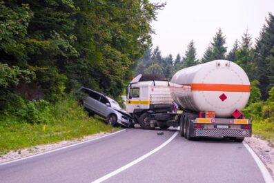 What to Do if You’re Involved in a Truck Accident