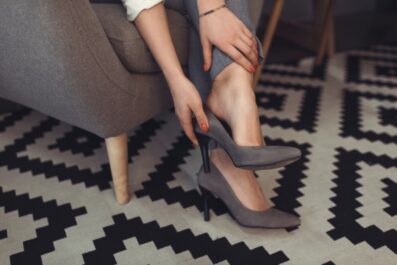 mastering the art of strapless heels tips for comfort and style