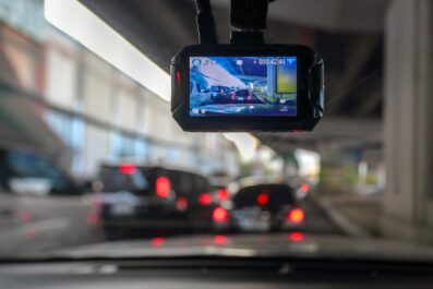 the top 3 dash cams for rideshare drivers