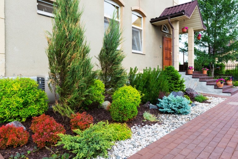 how-can-modern-landscape-outline-improve-property-value