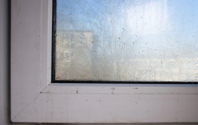 why fogged glass panels appear overnight without physical impact