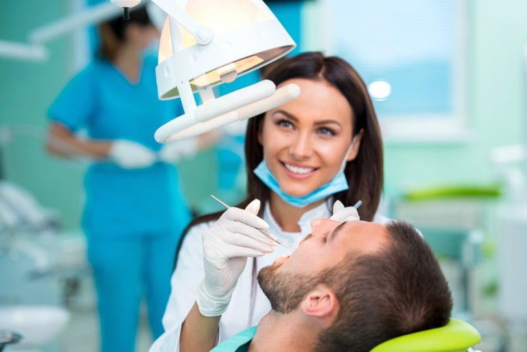 why trusting professional dentists in maple ridge is crucial for safe tooth extractions