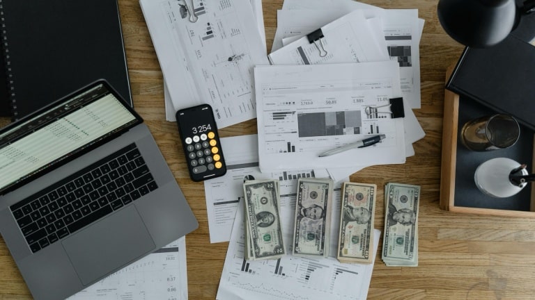 11 ways you can try to earn money from a facebook page