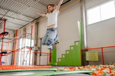 plan epic birthday parties in windsor ontario at a trampoline park