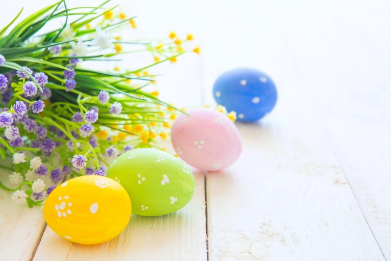 Vikki Nicolai La Crosse on Stress-Free Spring Hosting