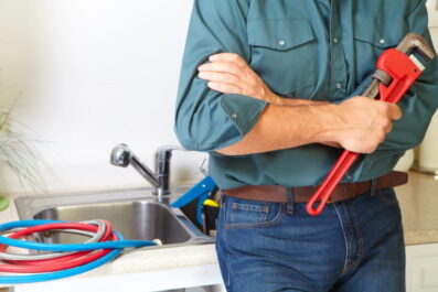 How Hiring a Local Plumber Transforms Emergency Plumbing Situations