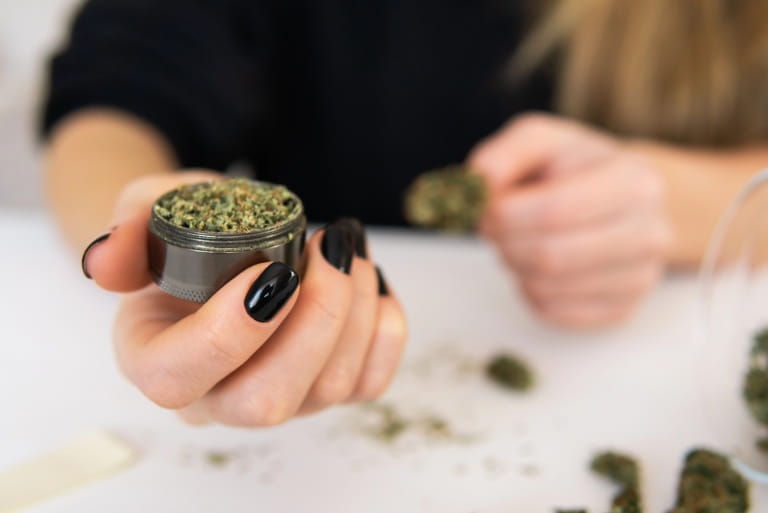 Top Cannabis Products for Pain Relief and Soothing Comfort